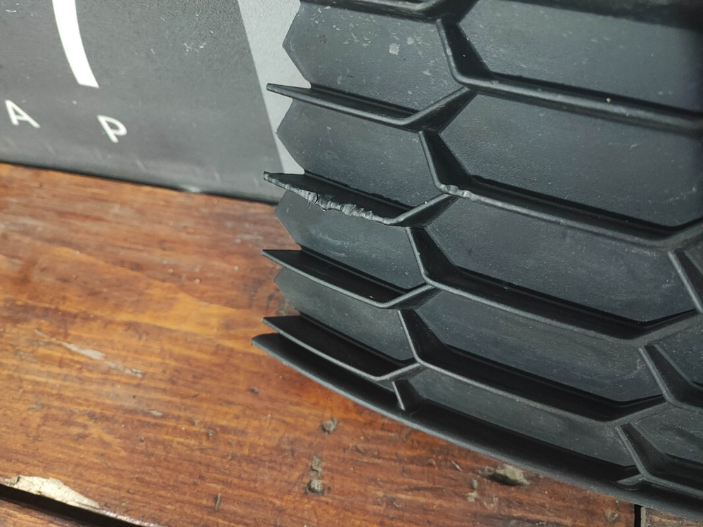 Накладка переднего бампера левая Skoda Kodiaq 22-нв Б/У Оригинал 565807367С