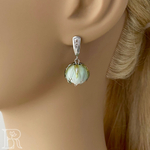 LEFIREL' Серьги серебряные женские "Келия" с цветами из муранского стекла / ювелирные украшения из родированного серебра 925