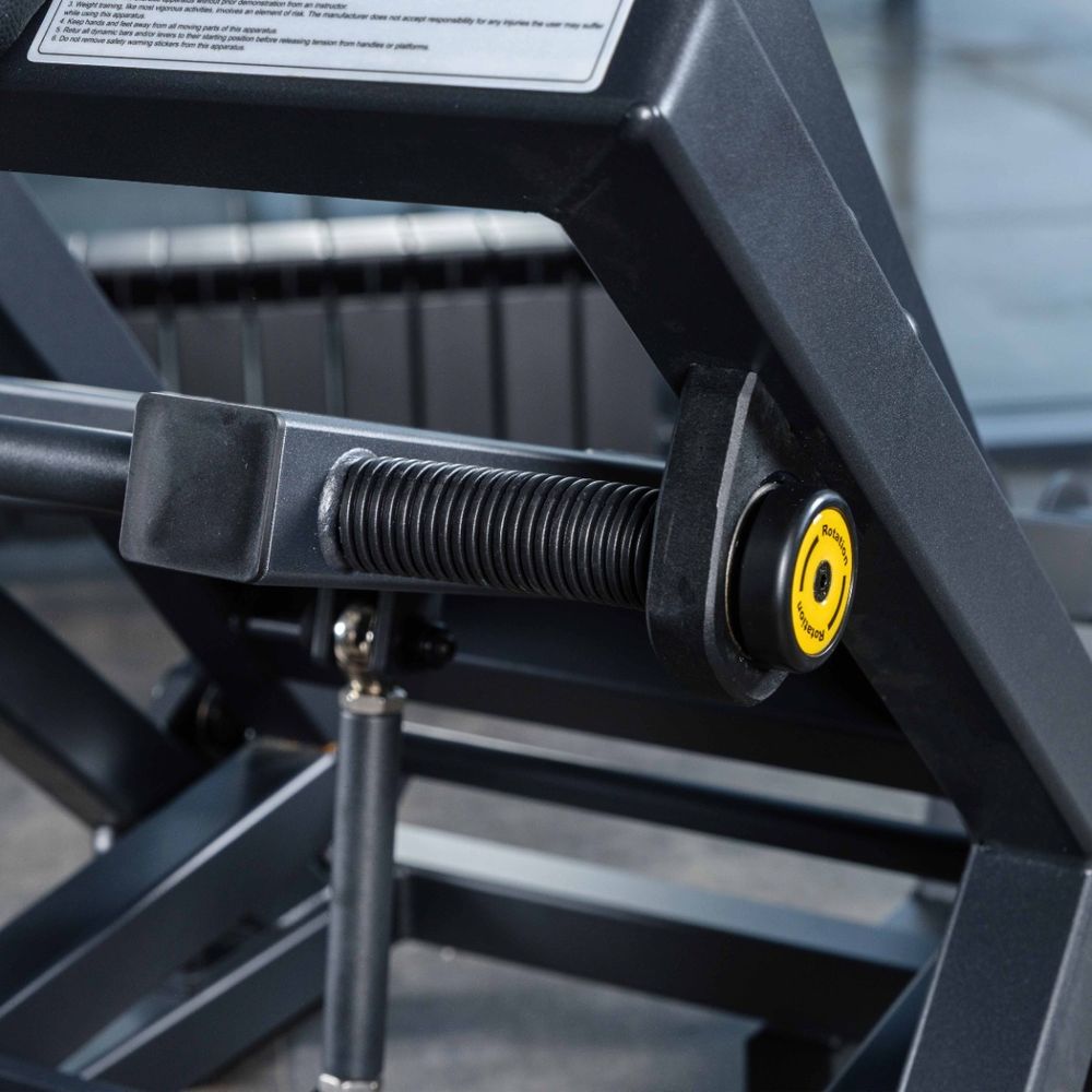 A703L Жим от плеч