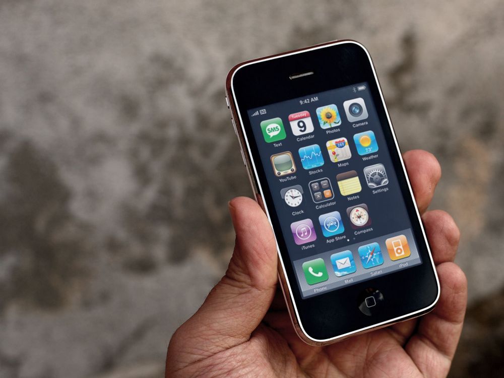 Apple iPhone 3G (2008)