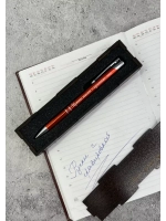 Ручка с мотивирующей гравировкой в футляре