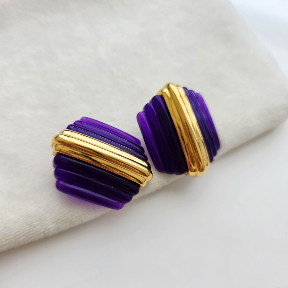 Серьги из сиреневого люцита