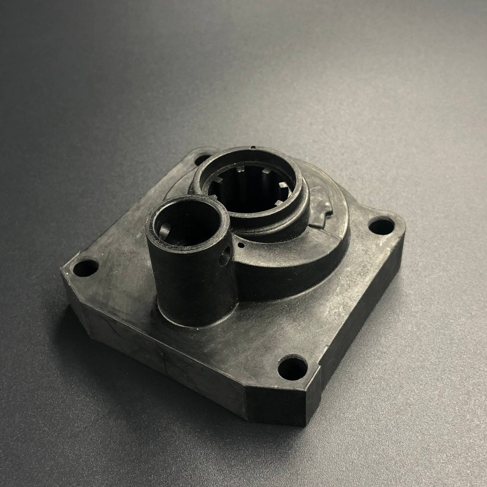 Корпус помпы охлаждения Yamaha 25-30, F20-25 (PREMARINE2)