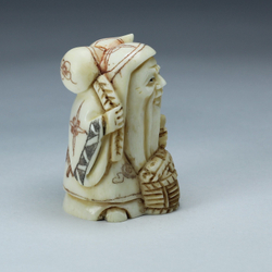 Нэцкэ Фукурокудзю с тыквой горлянкой и корзиной рыбы