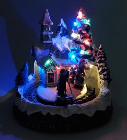 XM-744 Новогодняя миниатюра с подсветкой