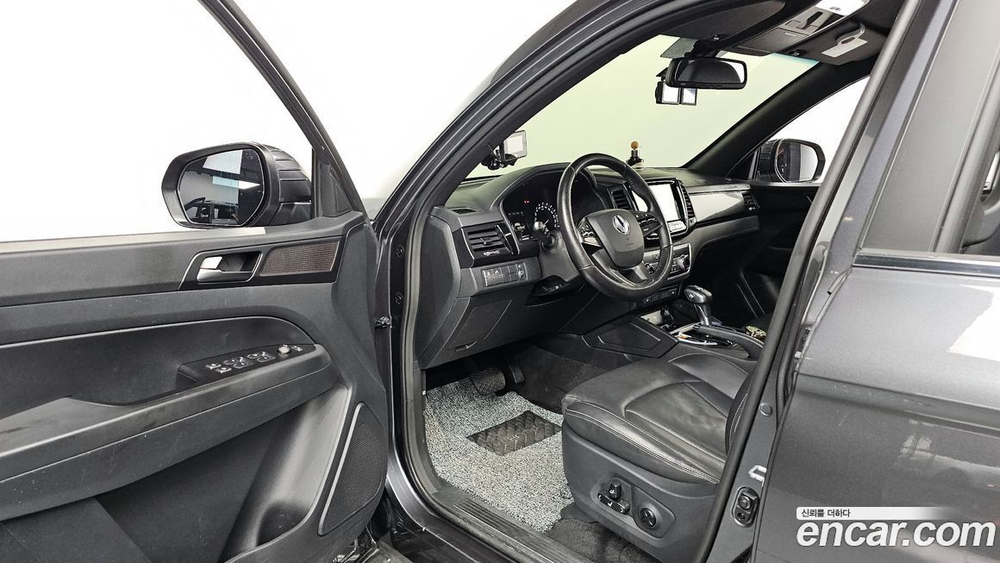 KG Mobility (Ssangyong) Rexton Sports KHAN Дизель 2.2 2WD (09.2020)