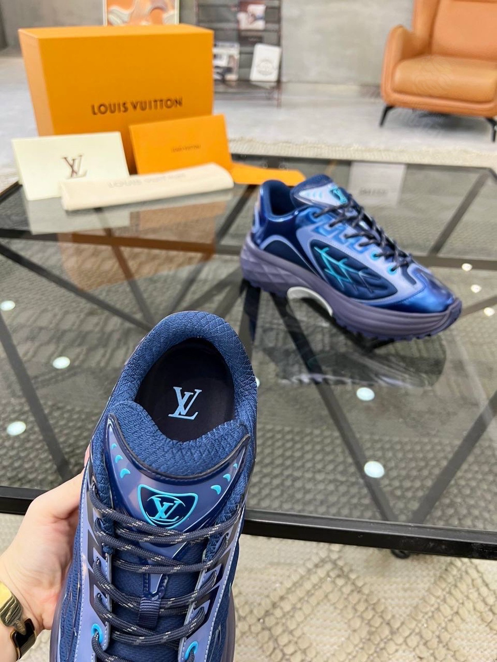 Кроссовки Louis Vuitton Discovery