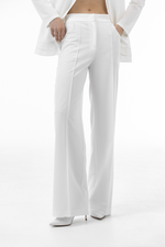 Костюм халат Лили с фигурным вырезом и брюки со стрелками из уплотненной поливискозы