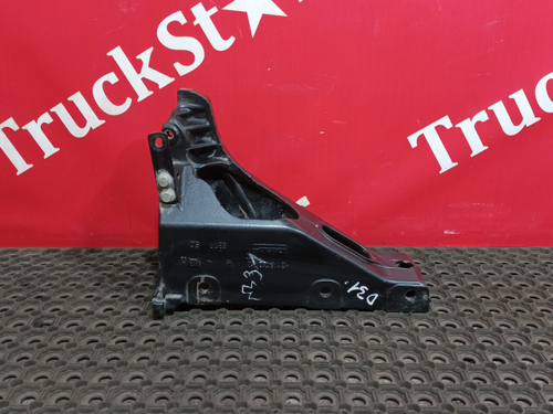 Кронштейн торсиона кабины правый 2020г