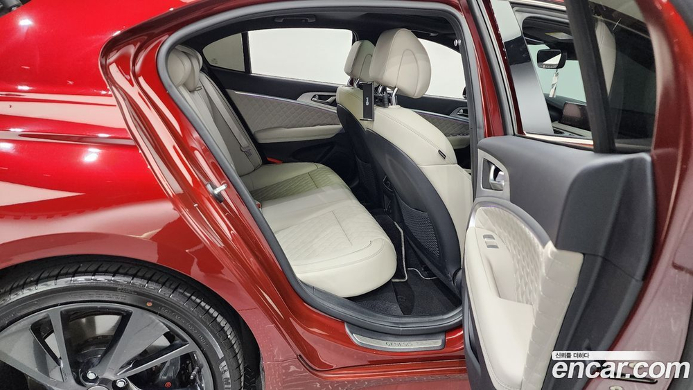 Genesis The New G70 Shooting Brake Бензин 2.0T 2WD (07.2022)