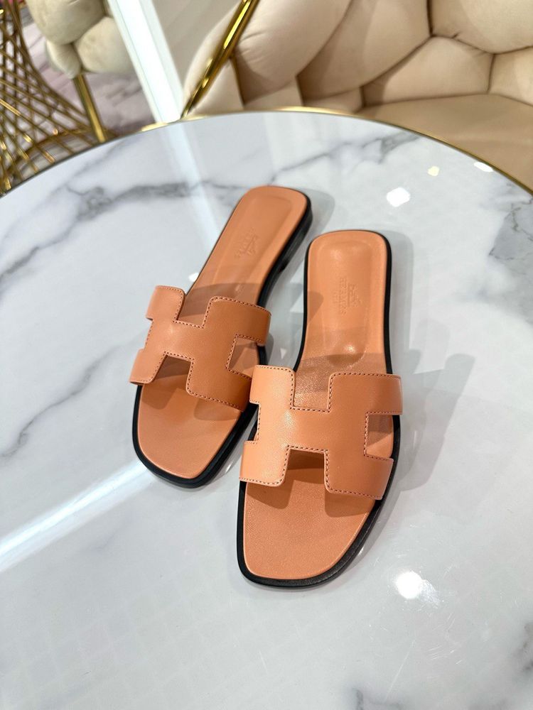 Шлепанцы Hermes
