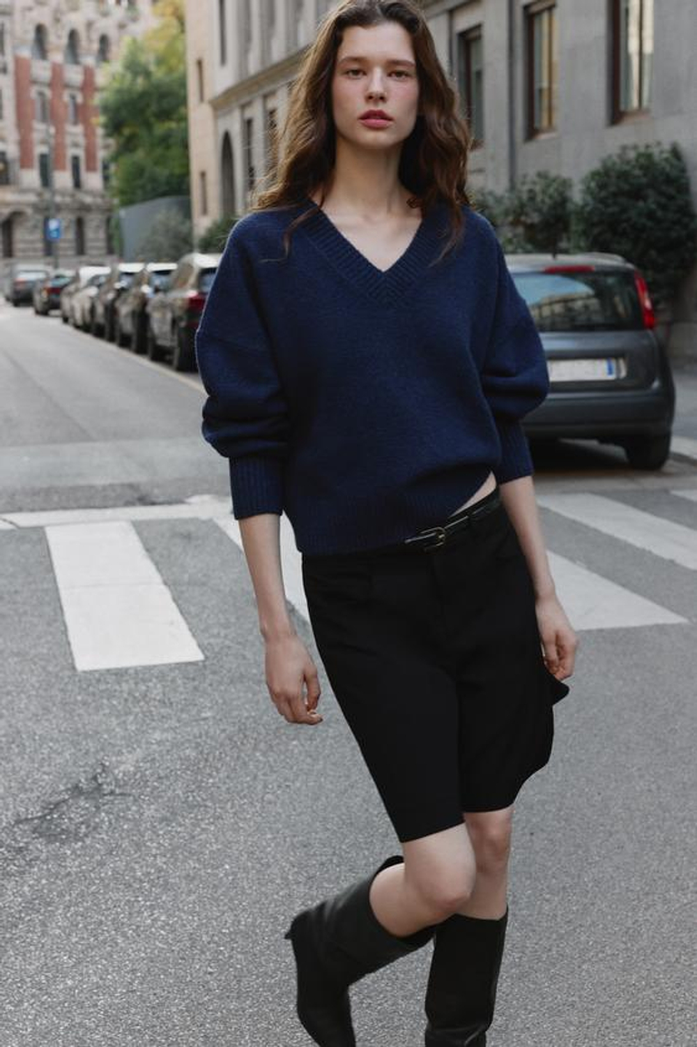 ZARА ДЛИННЫЕ БЕРМУДЫ КЛЕШ, ЧЕРНЫЙ