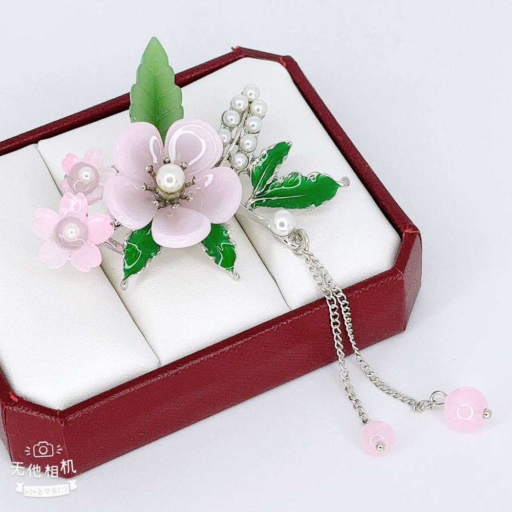 Брошь Jewelry - арт232