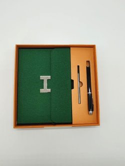 Блокнот подарочный А5 с ручкой Н-зеленый (7728-2)