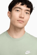 Футболка Nike Sportswear Club - зеленый