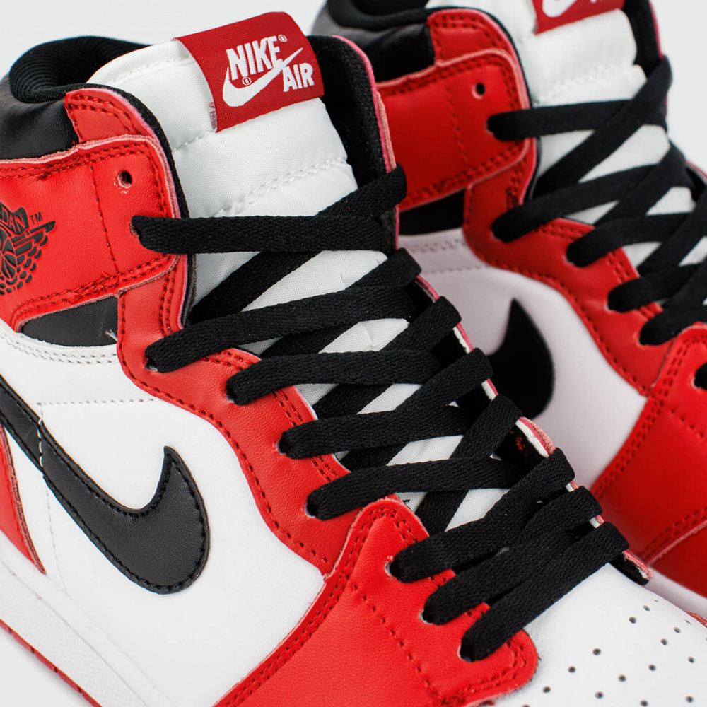 кроссовки Air Jordan 1 Mid Chicago