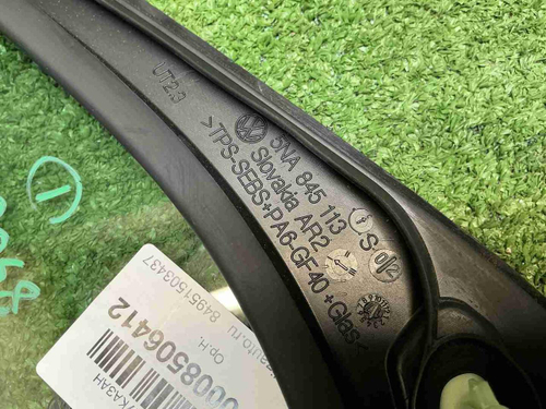 Форточка двери передняя левая VW Tiguan 2 (16-нв)