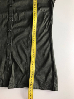 Блузка Mango приталенная, маркировка S, визуально на 44 размер