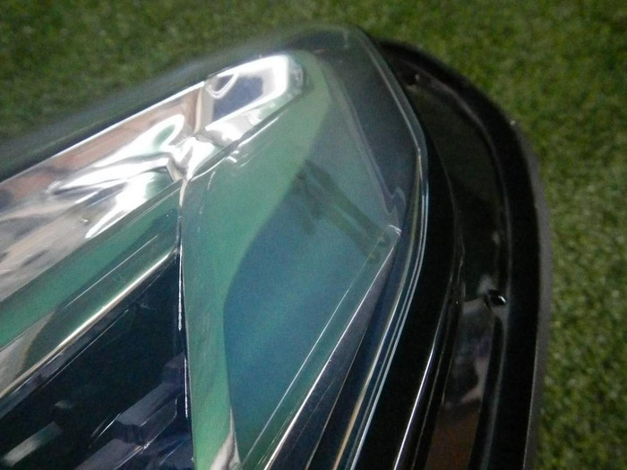 Фара левая Cadillac XT5 (2016-н.в.) LED