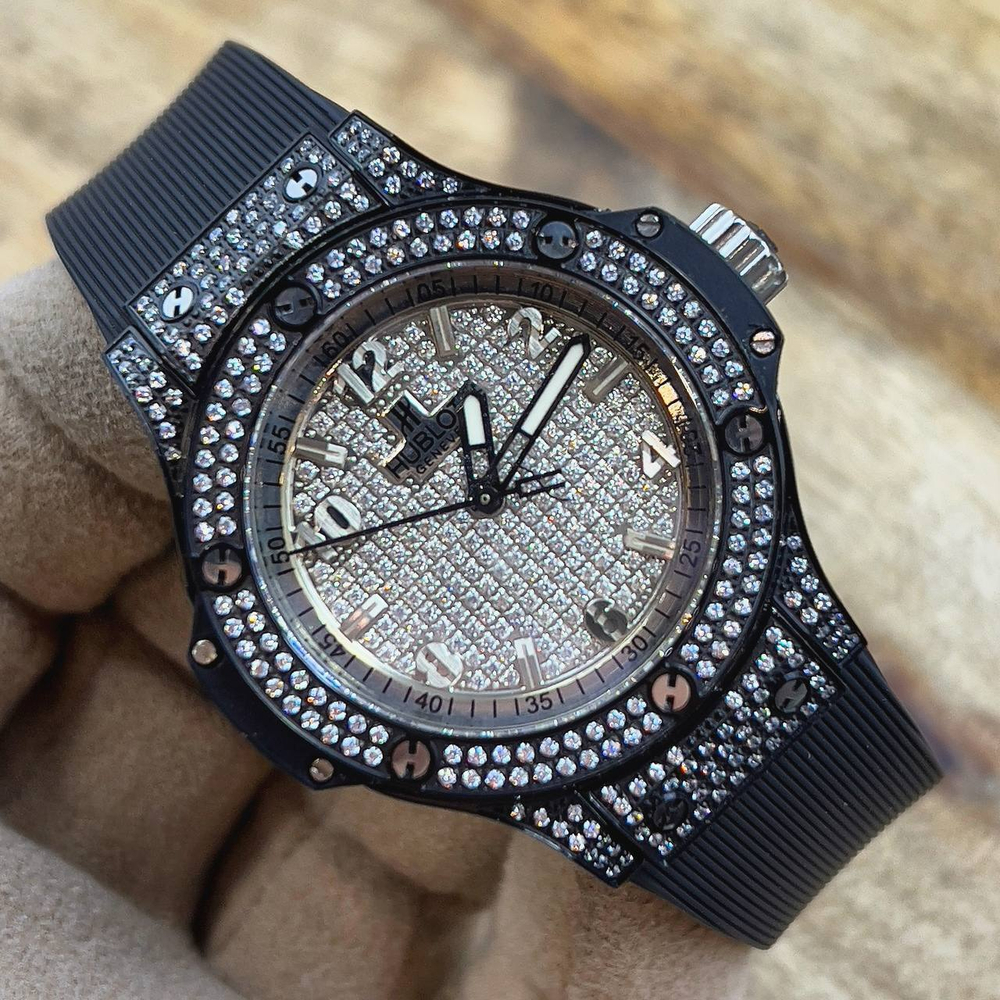 Часы Hublot