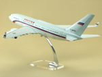Модель самолета Ил-96-300ПУ (М1:100, СЛО Россия, RA-96016)