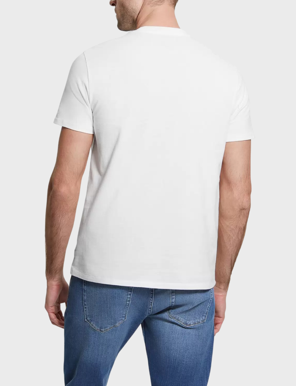 Футболка GUESS