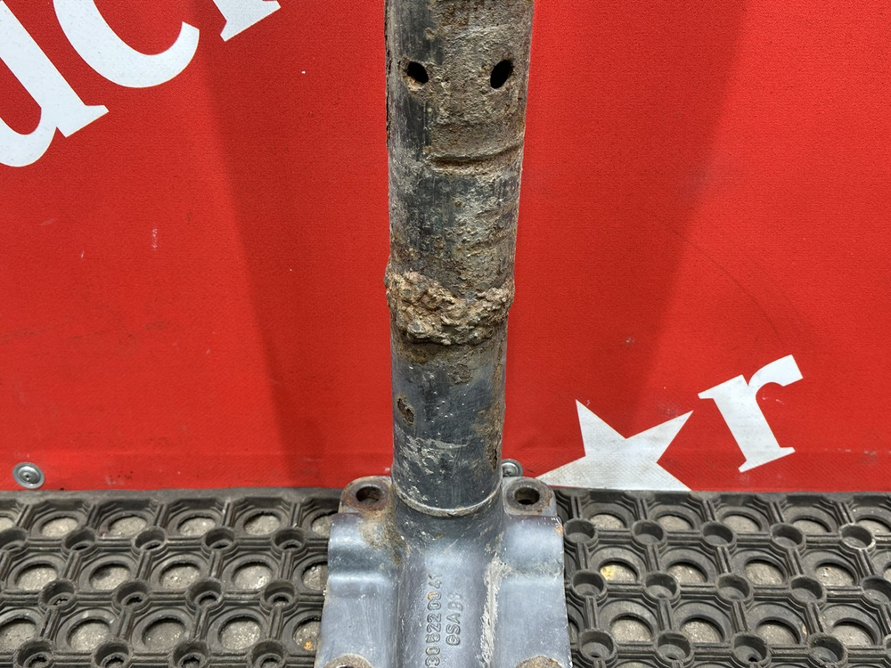 Кронштейн крыла заднего