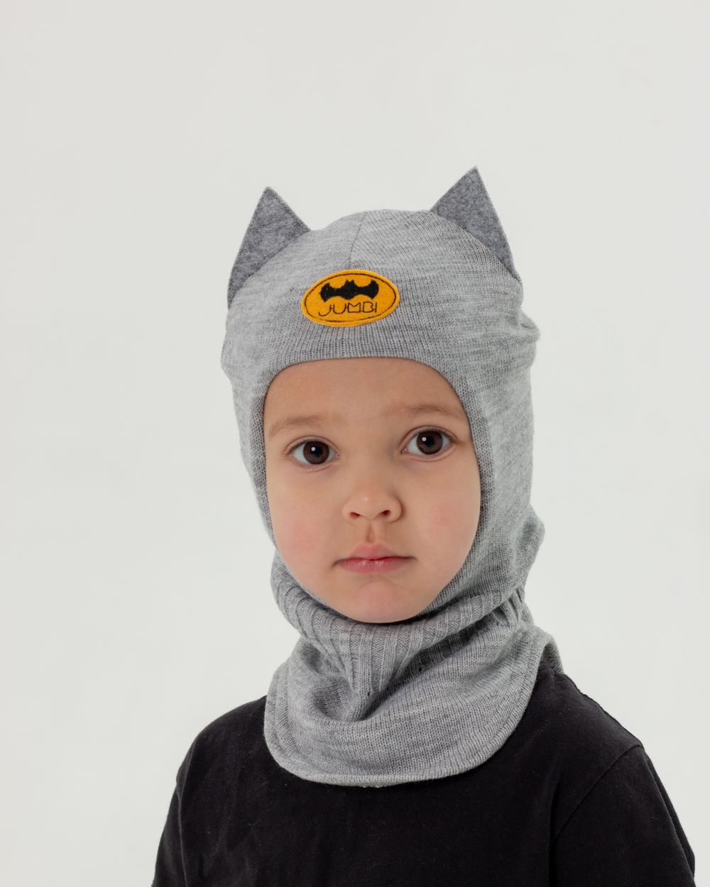 Шлем весенний/осенний вязаный (Жемчужно-серый) Бэтмен