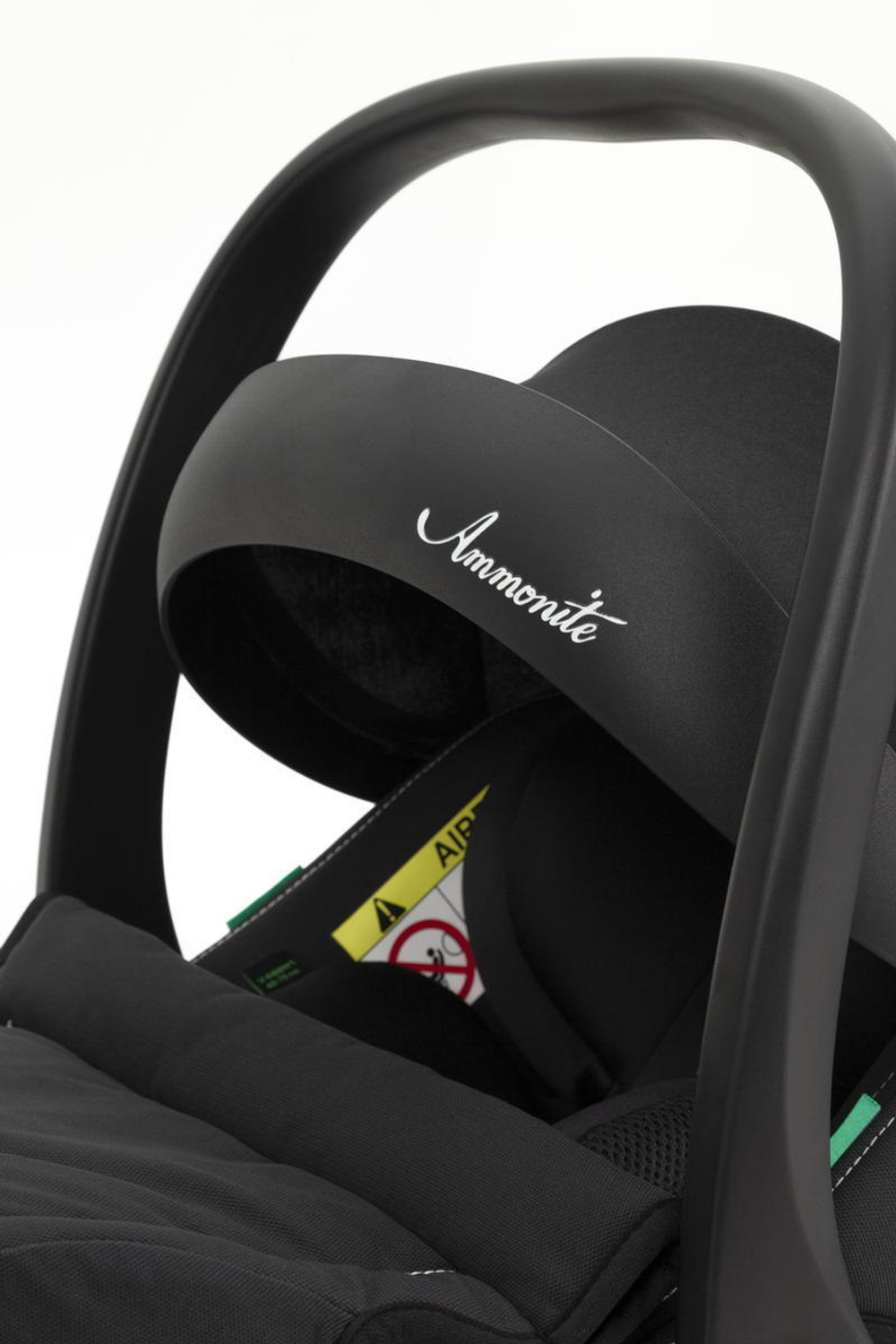 Коляска Carrello Vector CRL-6550 Ammonite AY329 Pro Absolute Black с базой Isofix 3 в 1 Seashell Beige