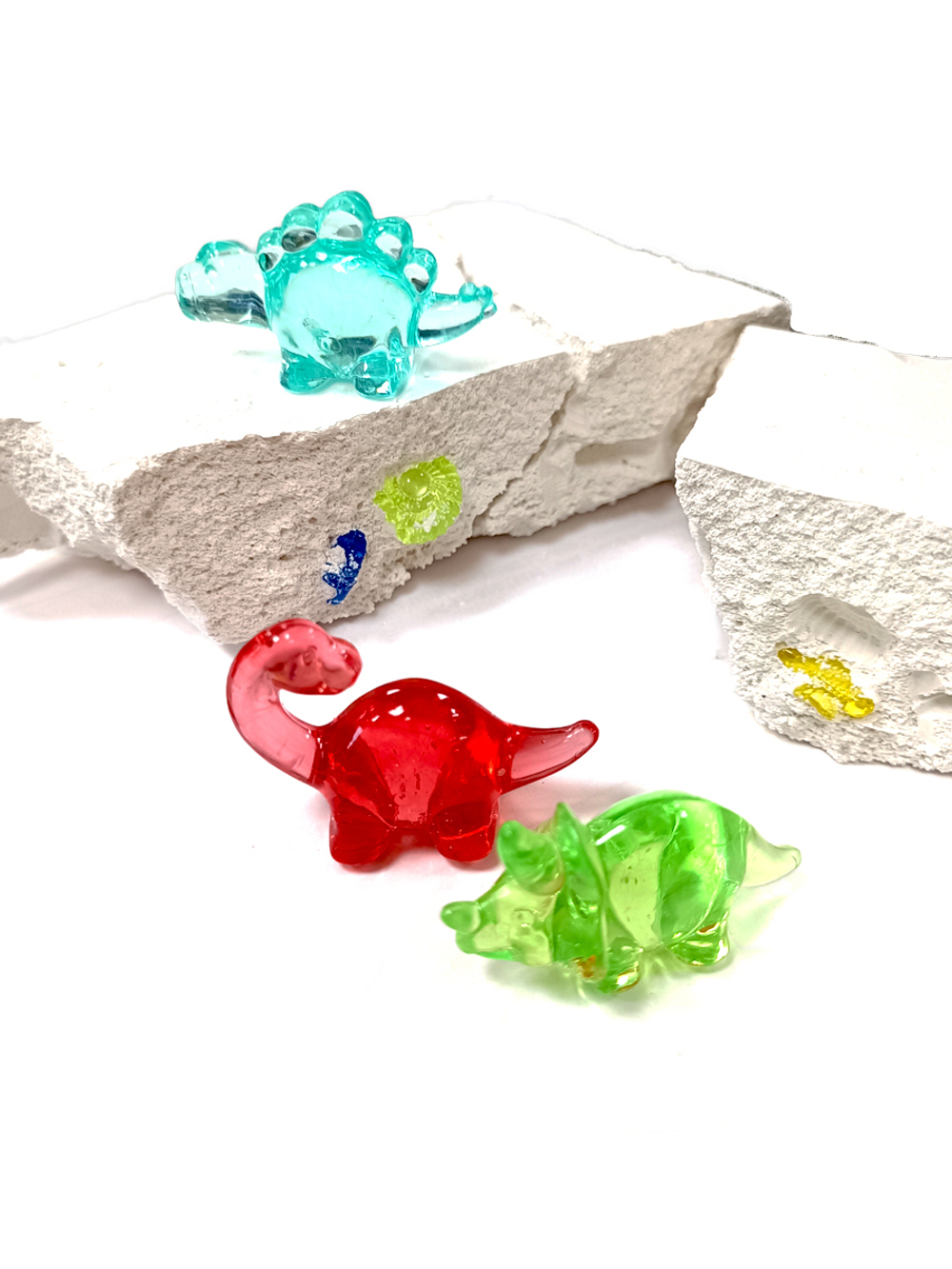 Раскопки 17 артефактов (2 диноз, 15 ракушек)