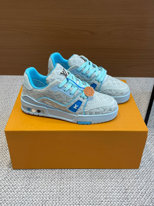 Louis Vuitton Trainer Sneaker