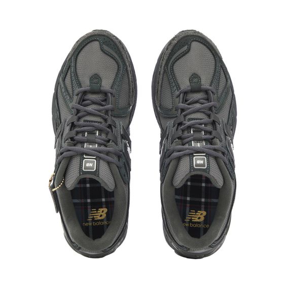 New Balance NB 1906R - универсальный набор для самых маленьких Серо-зеленых Юнисекс