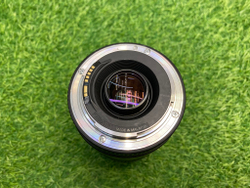 Canon EF 75-300mm 4-5.6 III USM