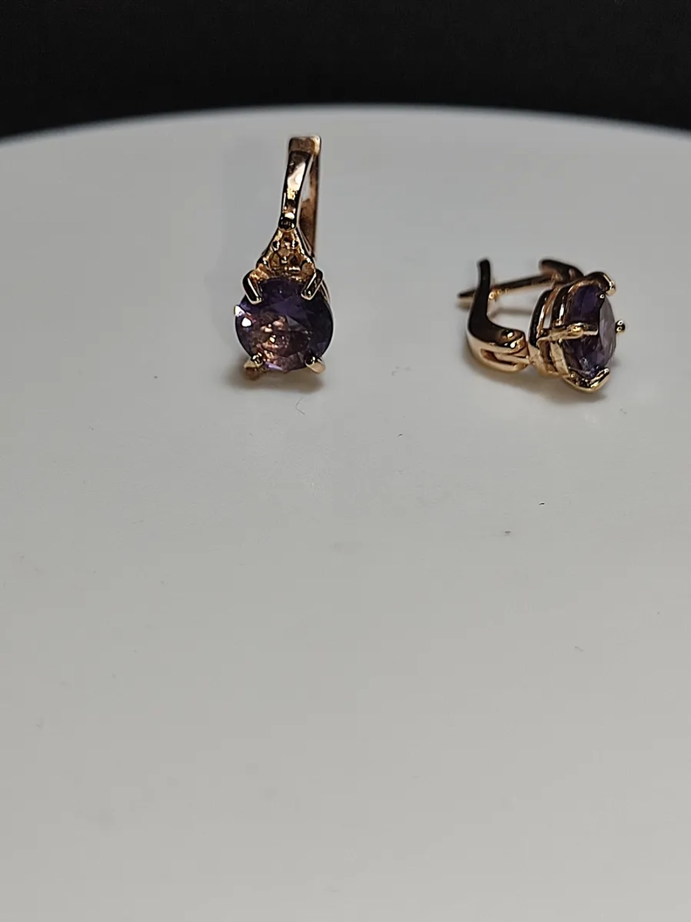 Серьги бижутерные с аметистом синтетическим