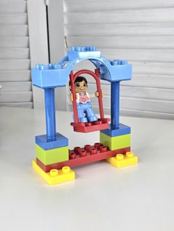 Конструктор блочный 100 деталей со столиком (100816232)