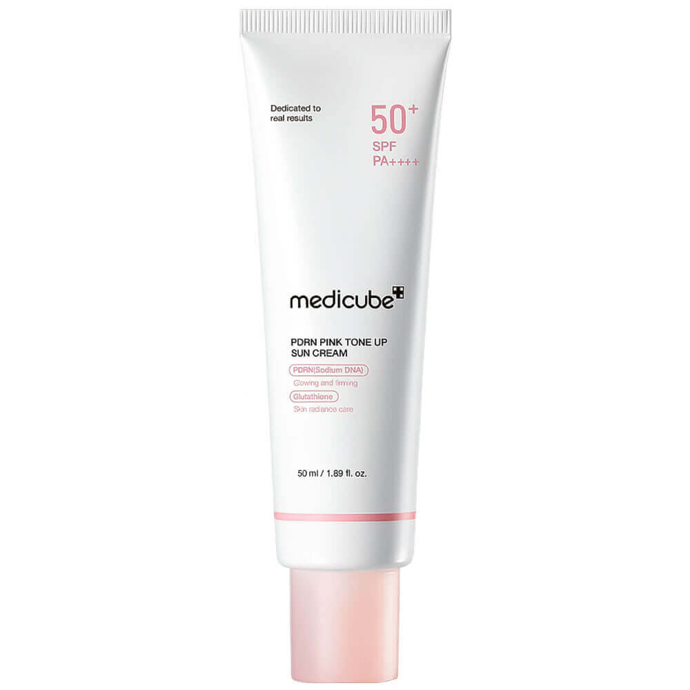 MEDICUBE Тонирующий солнцезащитный крем с ПДРН PDRN Pink Tone Up Sun Cream SPF50+ PA++++