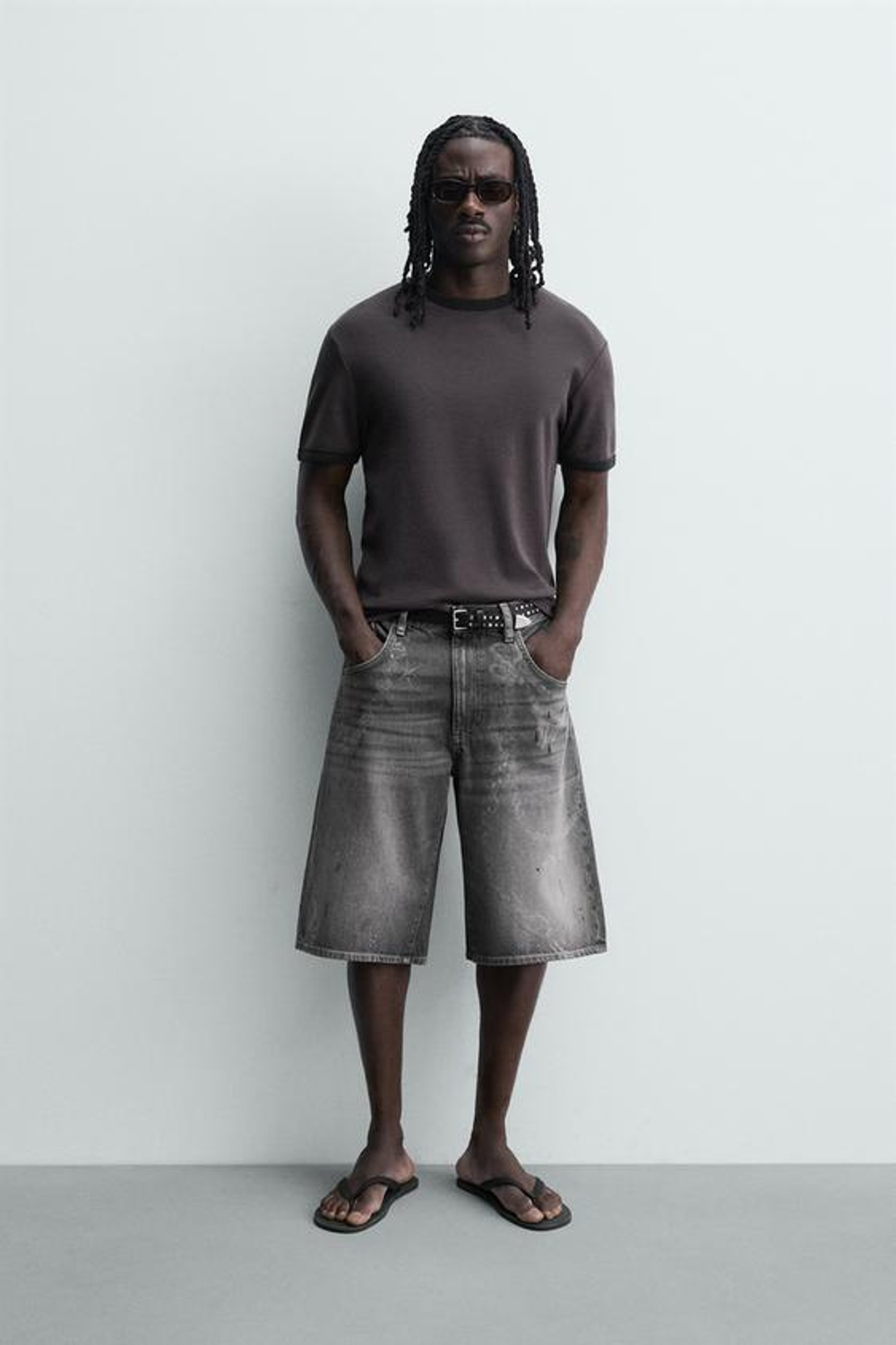 ZARA ДЖИНСОВЫЕ ШОРТЫ BAGGY С ЦЕПЯМИ, СЕРЫЙ