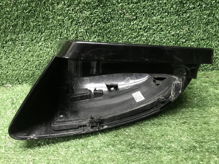 Крышка зеркала правая Mercedes M GLE W166 (11-18)