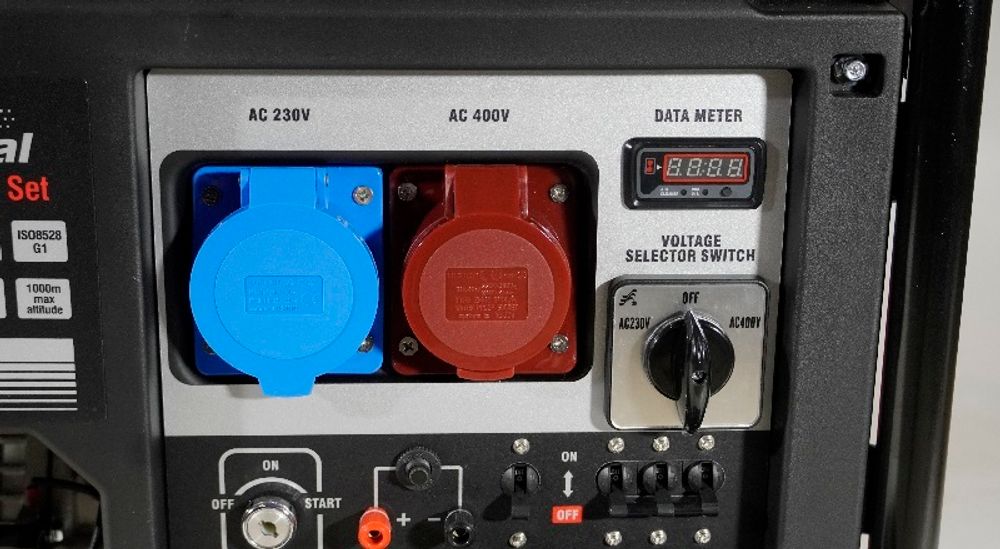 Генератор Loncin LC10000D-AS - [7,5 на 220V / 8 кВА на 380V] универсальный