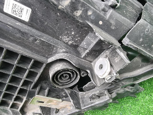 Битая Фара левая BMW X2 F39 (2017-2023) LED