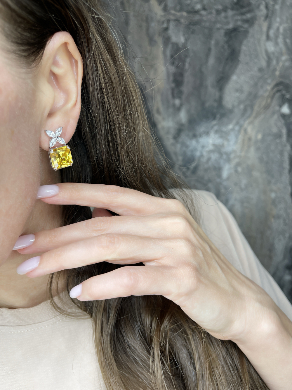 Серьги Виктория желтые