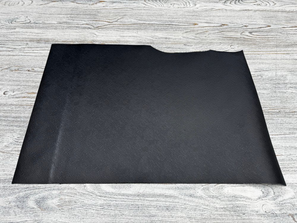 Сафьяно цв. Черный / Saffiano Royal Black, толщ. 1,1-1,3 мм, ПАНЕЛИ