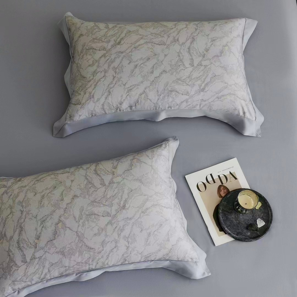 Постельное белье с добавлением кашемира c одеялом Marble Silver