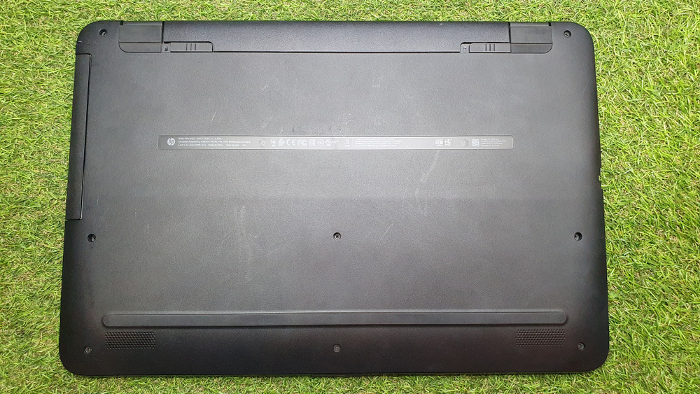 Ноутбук HP Pentium/4Gb/ M430 2Gb/FHD