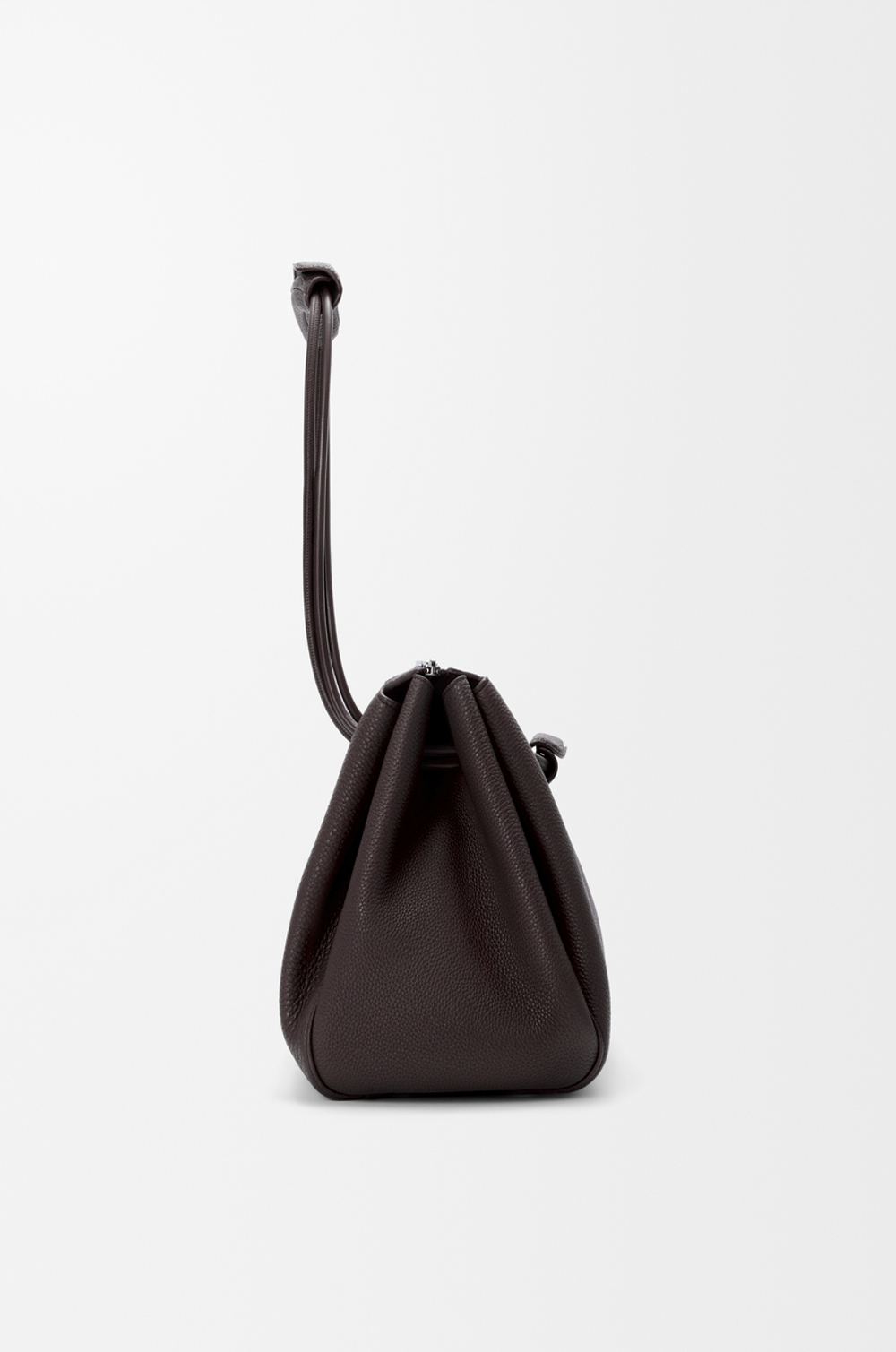 Loewe Большая сумка Madrid из мягкой зернистой телячьей кожи, темно-коричневый