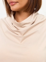 Лонгслив с цельнокроеным воротником бежевый