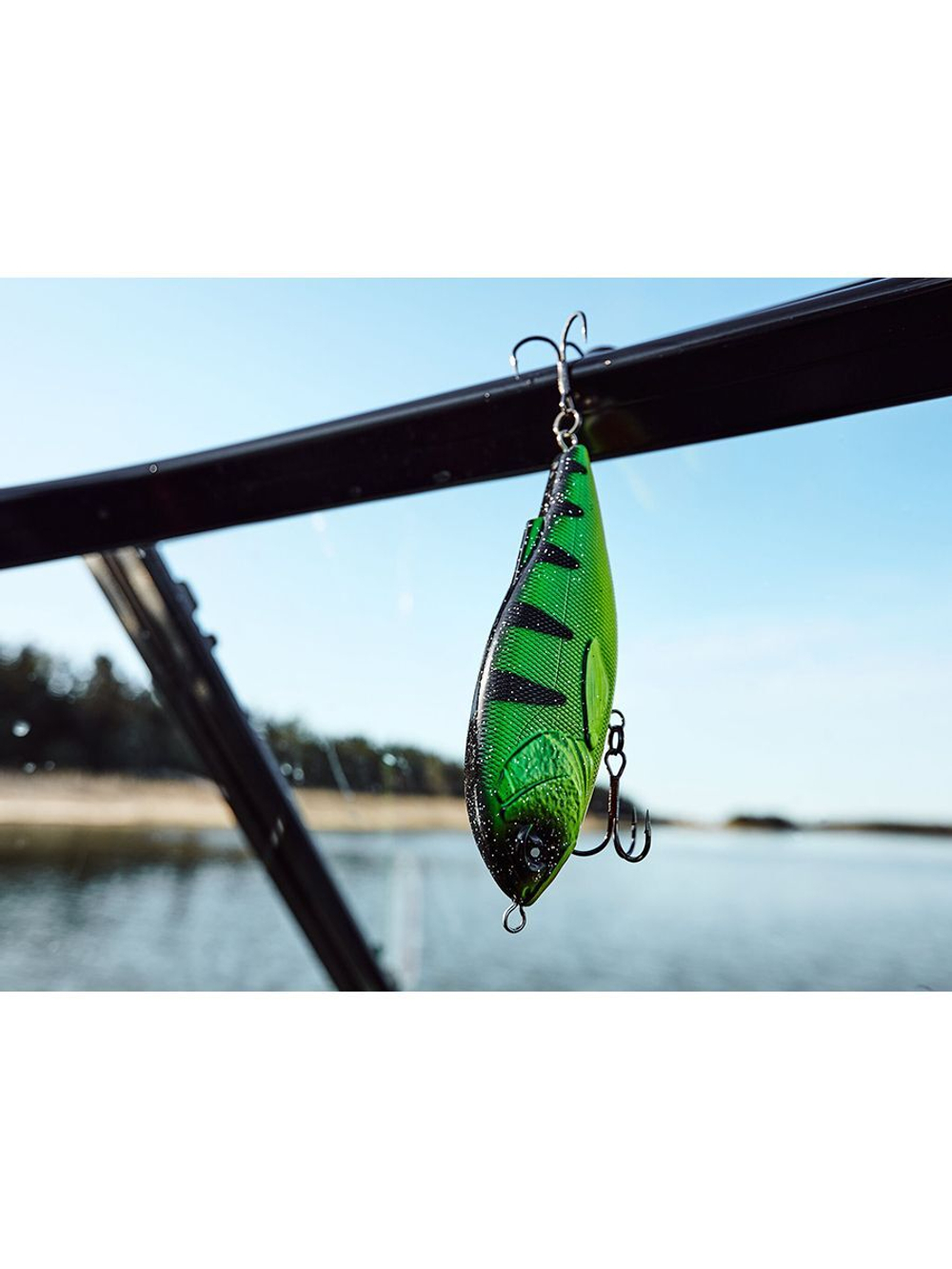 Воблер плавающий Lucky John BBS Original ARROW JERK F 015/029