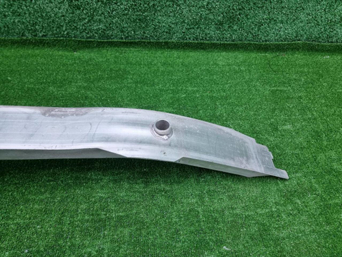 Усилитель передний BMW 3er F30 F31 (2011-2020)