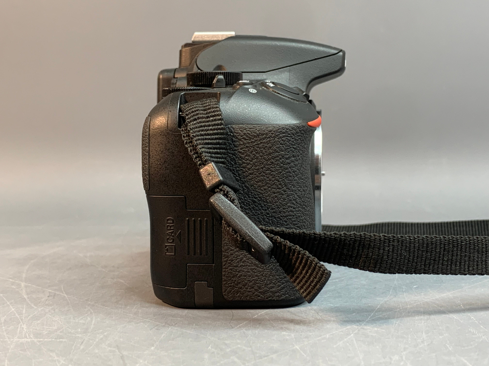Nikon D3500 6.550 кадров