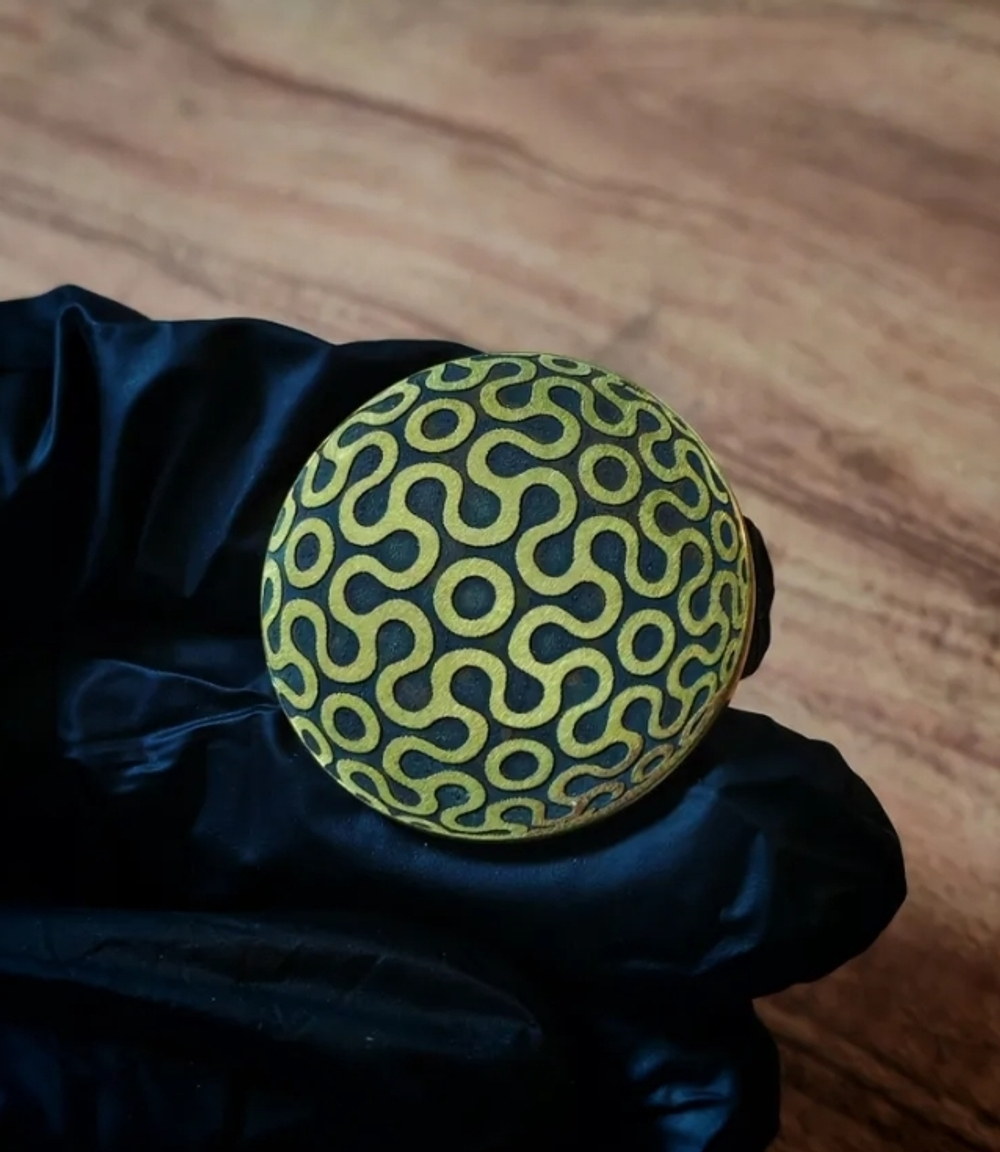 Латунная монета Фракталы